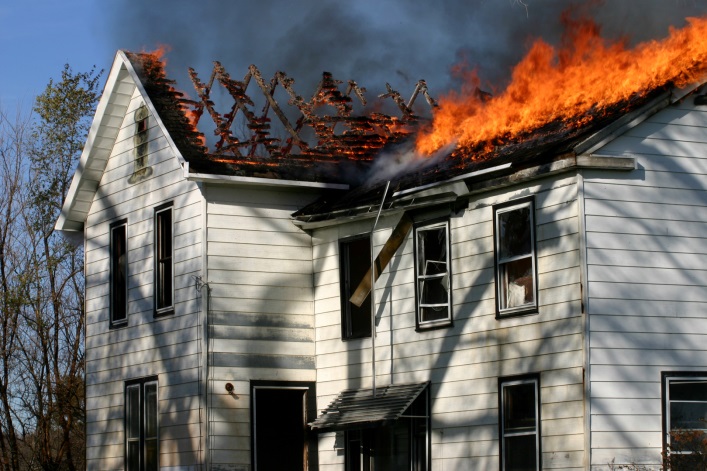 независимая оценка ущерба дома после пожара